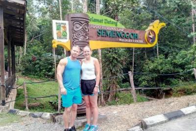 Centro Orangután de Semenggoh de Kuching Centro Orangután de Semenggoh de Kuching