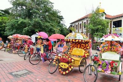 Traslado de ida de los hoteles Melaka a hoteles de Kuala Lumpur