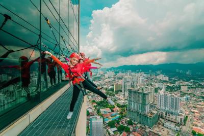 El Gravityz: el desafío de curso de cuerda más alto del mundo