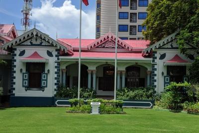 Male  Male 'City Tour - Opciones de idioma (inglés / español / francés