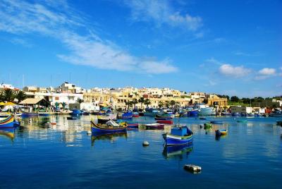 Visita guiada al mercado de Marsaxlokk y la Gruta Azul