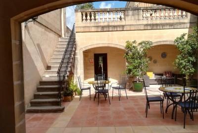 Conductor privado de día completo en Malta (con guía con licencia