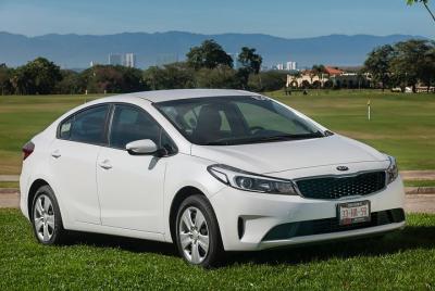 Traslado de ida y vuelta al aeropuerto de Puerto Vallarta para gr Traslado de ida y vuelta al aeropuerto de Puerto Vallarta para gr