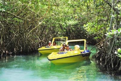 Aventura en lancha motora y snorkel Aventura en lancha motora y snorkel