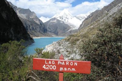 Excursión de día completo al Lago Paron desde Huaraz, Perú