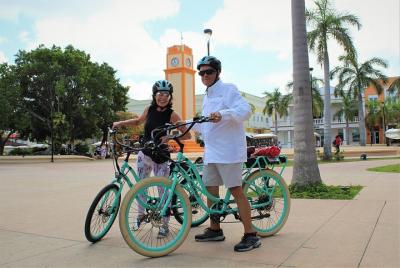 E-Bike City Tour a través de Cozumel & Taco Tasting Tour