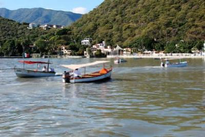 Tour al Lago de Chapala desde Guadalajara Tour al Lago de Chapala desde Guadalajara