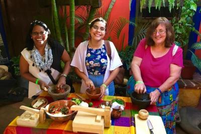 Paseo Combo Destiladora de Agave y elaboración de Salsas Paseo Combo Destiladora de Agave y elaboración de Salsas