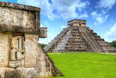 Excursión al yacimiento arqueológico Chichén Itzá desde Mérida