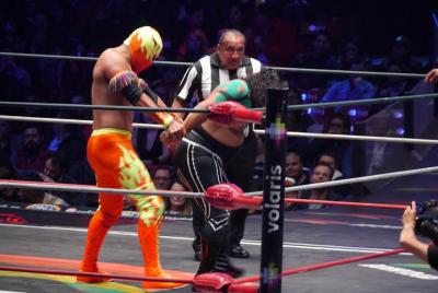 Mezcaluchas viernes! Lucha libre, tacos y mezcal