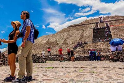 Pirámides de Teotihuacán, santuario de guadalupe y visita panorám