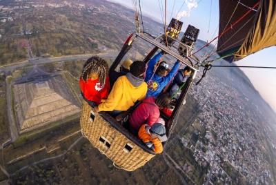 Paseo en globo aerostático sobre Teotihuacan