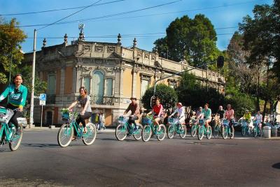 Recorrido en bicicleta por los barrios Roma y Condesa de ART DECÓ