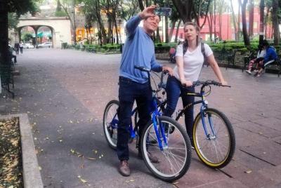 Bicicletas, amigos y comida en coyoacán