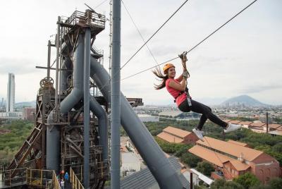 Tirolesas y Museo Horno3 en Fundidora