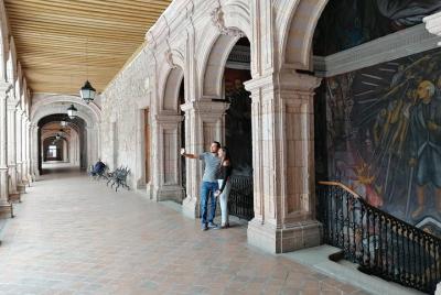 Morelia: De historia y otras anécdotas Morelia: De historia y otras anécdotas
