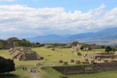 Tour de día completo a Monte Albán, Cuilápan, Arrazola y Coyotepe Tour de día completo a Monte Albán, Cuilápan, Arrazola y Coyotepe