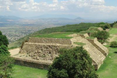 Monte Albán - Recorrido Guiado de Día Completo con Almuerzo - Oax Monte Albán - Recorrido Guiado de Día Completo con Almuerzo - Oax