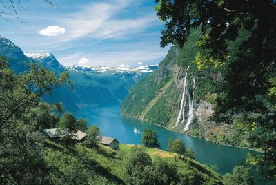 Excursión privada de día completo al fiordo de Geiranger desde Ål Excursión privada de día completo al fiordo de Geiranger desde Ål