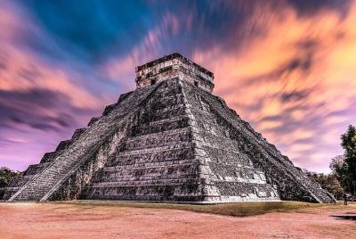 Increíble visita a Chichén Itzá con viaje redondo incluye cenote 