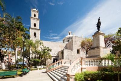 Excursión en tierra: compras en grupo pequeño en Mérida y recorri