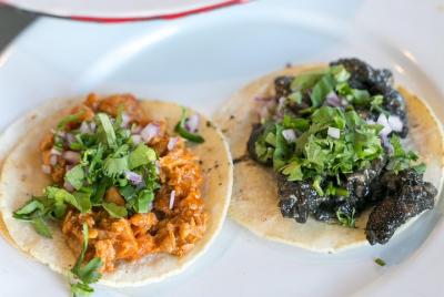 Salga del camino trillado con un entusiasta | Tour gastronómico e