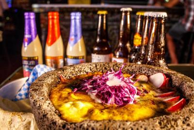 Cerveza artesanal y aperitivos