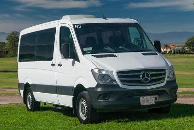 Traslado privado del aeropuerto de Puerto Vallarta al hotel en mi