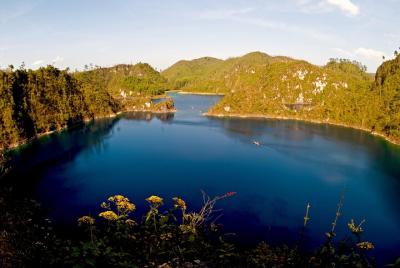 Tour de Día Completo en Lagos de Montebello y El Chiflón