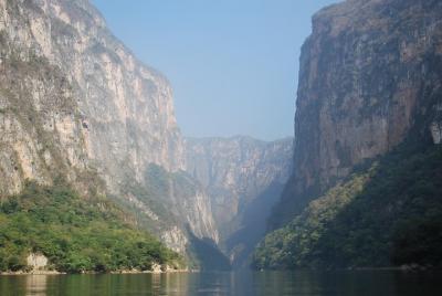 Miradores y crucero hasta el Cañón del Sumidero desde Tuxtla Guti Miradores y crucero hasta el Cañón del Sumidero desde Tuxtla Guti