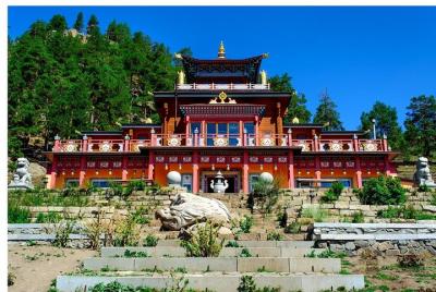 Excursión de 1 día en autocar al monasterio y centro de meditació