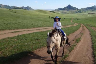 Tour al Parque Nacional de Terelj y a la estatua de Chinggis Khaa