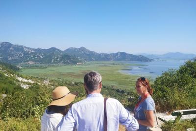 Tour privado: ruta panorámica alrededor del lago Skadar