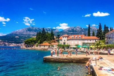 Crkva Svete Marije 1774, Crkva Sv. Tour de día completo a Roko, T