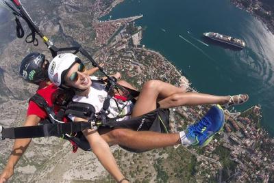 Bahía de Kotor - ¡Gran aventura aérea!