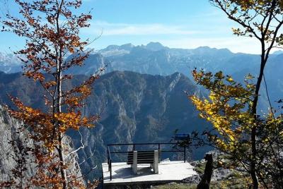 Recorrido panorámico y de senderismo en jeep por Korita