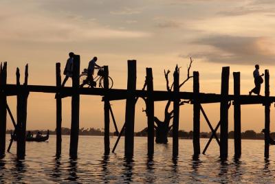 Tour de un día al atardecer en U Bein Bridge desde Mandalay