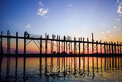 Encontrar cuatro joyas ocultas en un día (Amarapura, Mingun, Saga