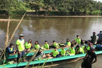 Cascada de Yoma y aventura en barco