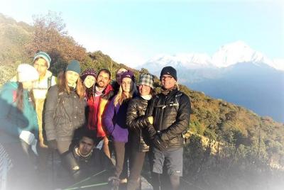 Shivapuri Full Day Guided Trek desde Katmandú