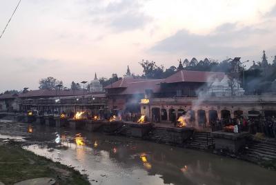 Noche Aarati Pooja Pashupatinath Temple Katmandú