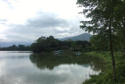 Recorrido por los lugares de interés de Pokhara en vehículo priva