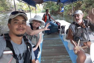 Recorrido en barco y visitas turísticas por Granada