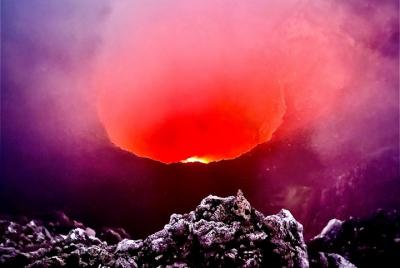 Increíble Volcán Masaya en la noche "Tour privado" Increíble Volcán Masaya en la noche