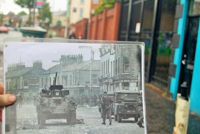 Recorridos en taxi negro y recorrido en taxi mural