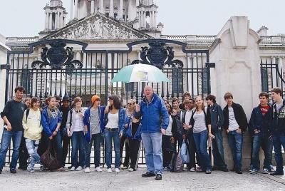 Tour de problemas de Belfast: muros y puentes