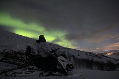 Safari de la aurora boreal al campamento aurora