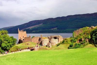 Invergordon Shore Excursion: Loch Ness, Inverness y el castillo de Urquhart Invergordon Shore Excursion: Loch Ness, Inverness y el castillo de Urquhart
