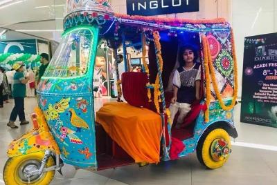 Especial de damas: tour de compras guiado de medio día en Lahore Especial de damas: tour de compras guiado de medio día en Lahore