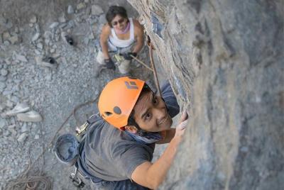 Escalada en Roca, Rapel, Volcanes y Postres Típicos Escalada en Roca, Rapel, Volcanes y Postres Típicos